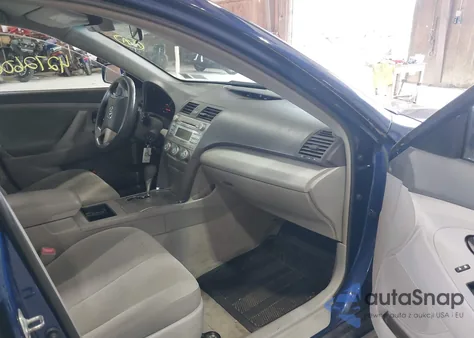 2009 Toyota Camry Le z USA, uszkodzony, nr VIN 4T1BE46K99U376188